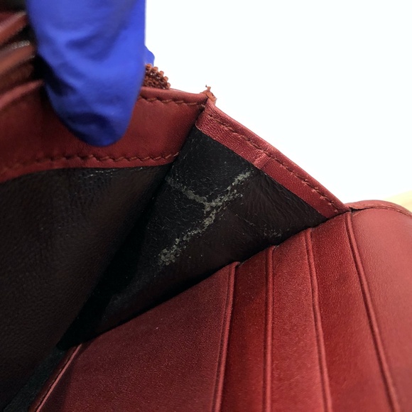 Gucci Burgundy Leather Long Wallet Sku#84577 (Gently used,discoloration,rubbing) - Picture 15 of 16